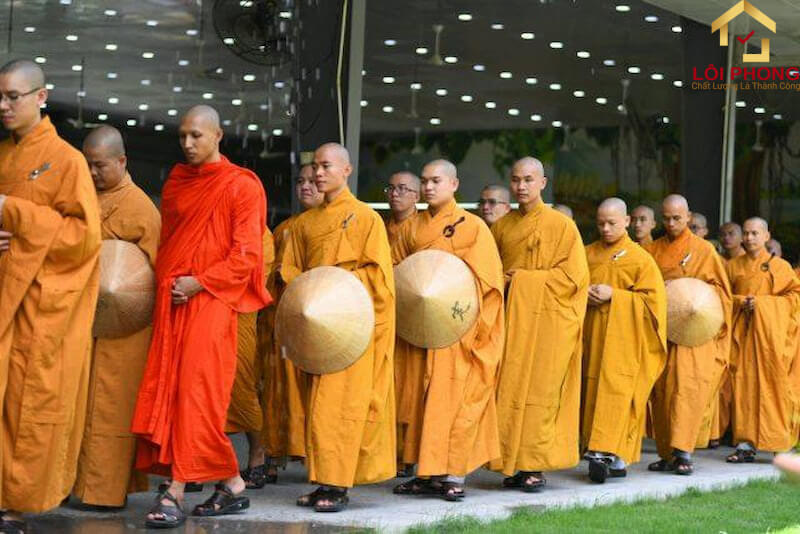 Phật giáo Đại Thừa không quá quan trọng về vấn đề xuất ga, cư sĩ tu tập tại nhà