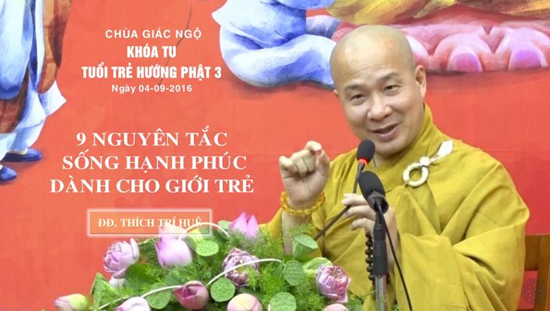 Thầy Thích Trí Huệ dám từ bỏ để đi theo con đường Phật pháp