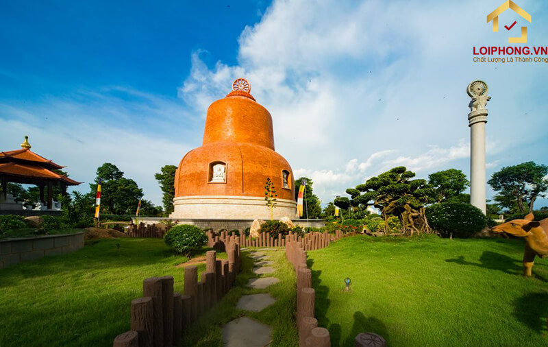 Bốn Thánh Tích của Thiền Viện mang phong cách thiết kế của Ấn Độ và Nepal