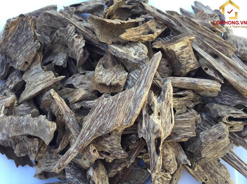 Màu sắc đậm nhạt đan xen nhau