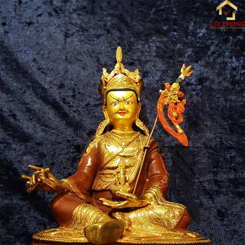 Tử Thư Tây Tạng là cuốn sách được viết bởi Guru Rinpoche