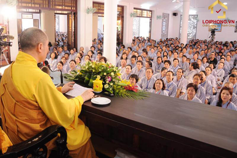 Hoạt động giảng pháp ở Tu viện Tường Vân