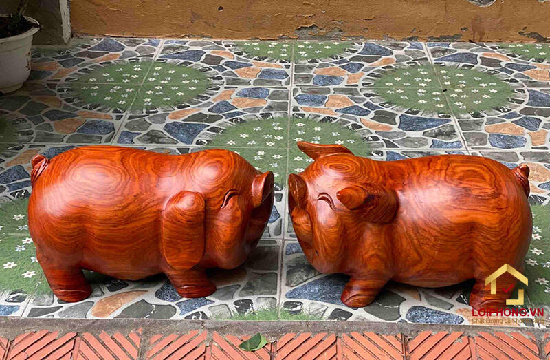 Mua tượng lợn bằng gỗ tại Lôi Phong giúp bạn yên tâm về mặt chất lượng
