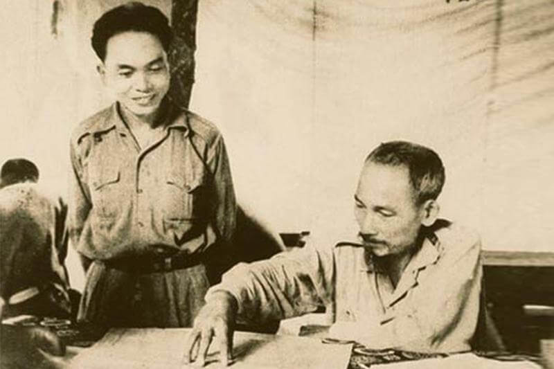 Đại tướng Võ Nguyên Giáp là học trò xuất sắc của Chủ tịch Hồ Chí Minh