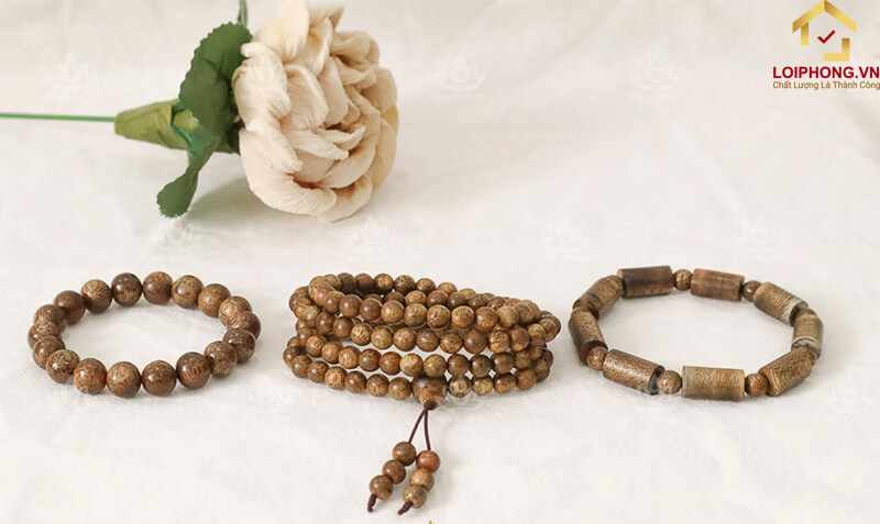 Vòng tay Trầm Hương mang tới nhiều công dụng về mặt phong thuỷ