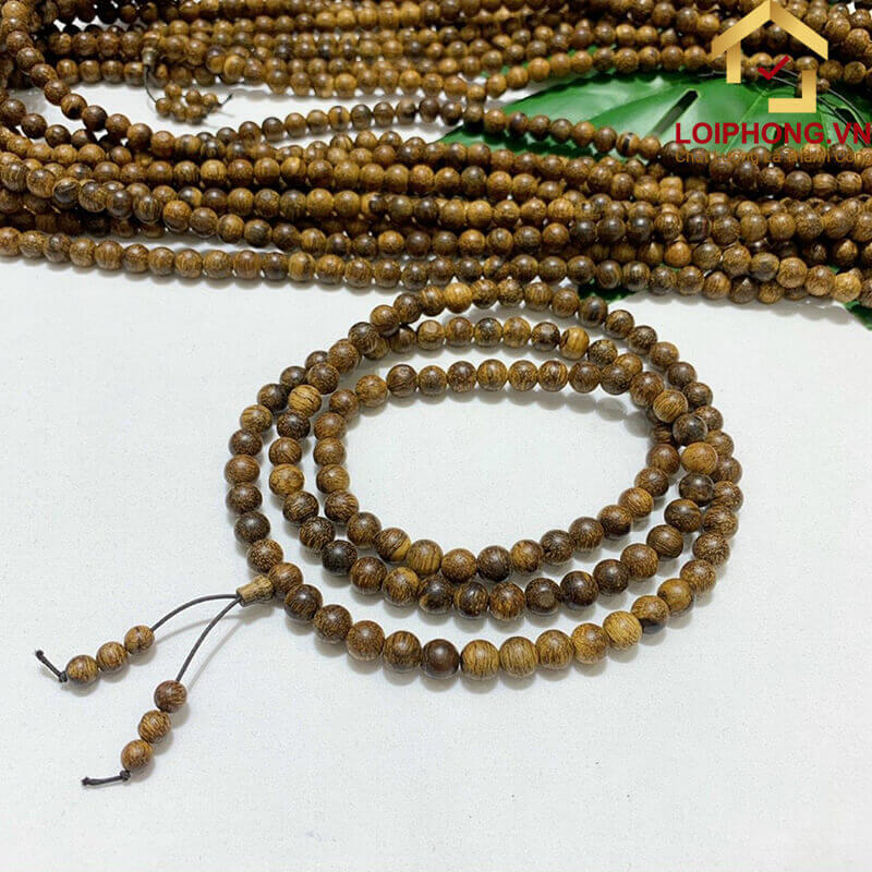Vòng Trầm 108 hạt đang được rất nhiều khách hàng ưu ái và lựa chọn
