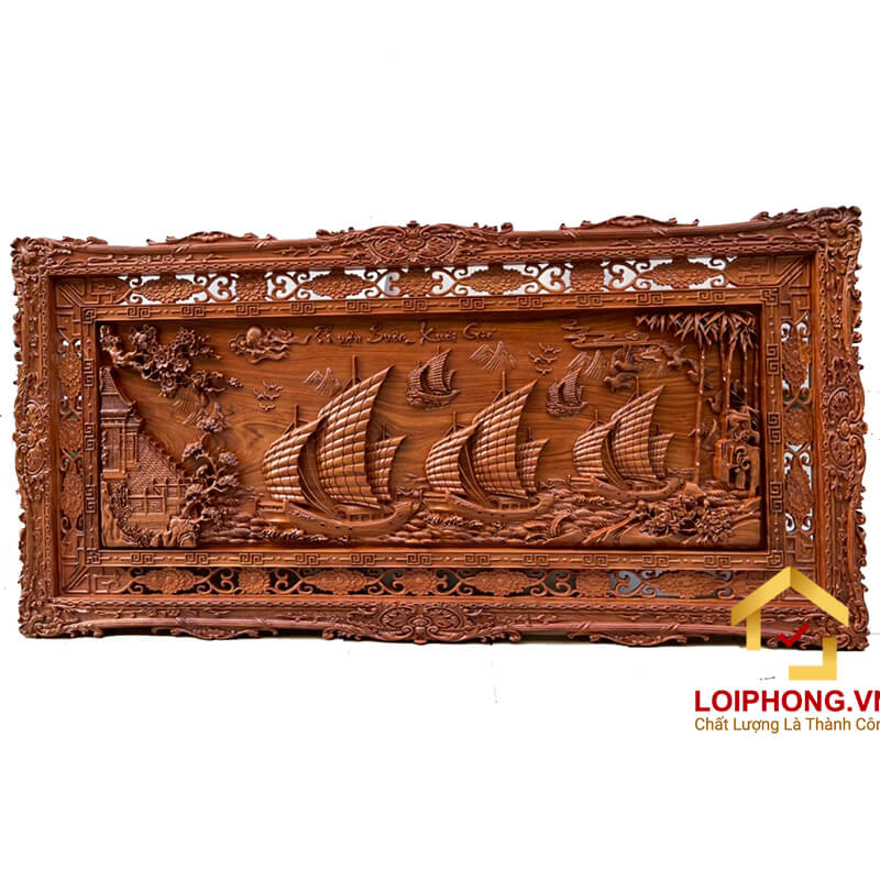 Tranh gỗ Thuận Buồm Xuôi Gió viền hoa văn 79x155x5 cm