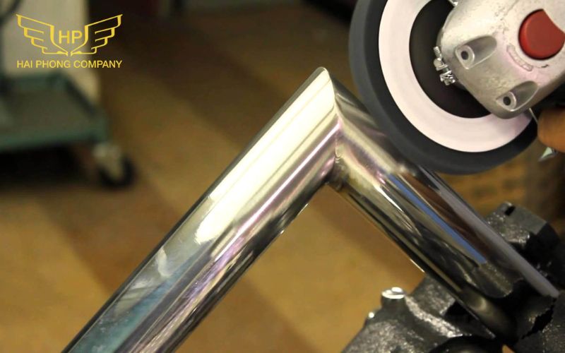 Kỹ thuật xử lý bề mặt inox đánh bóng inox (Polishing)