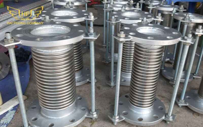 Ống giãn nở kiểu bù giãn nở inox nhiều lớp