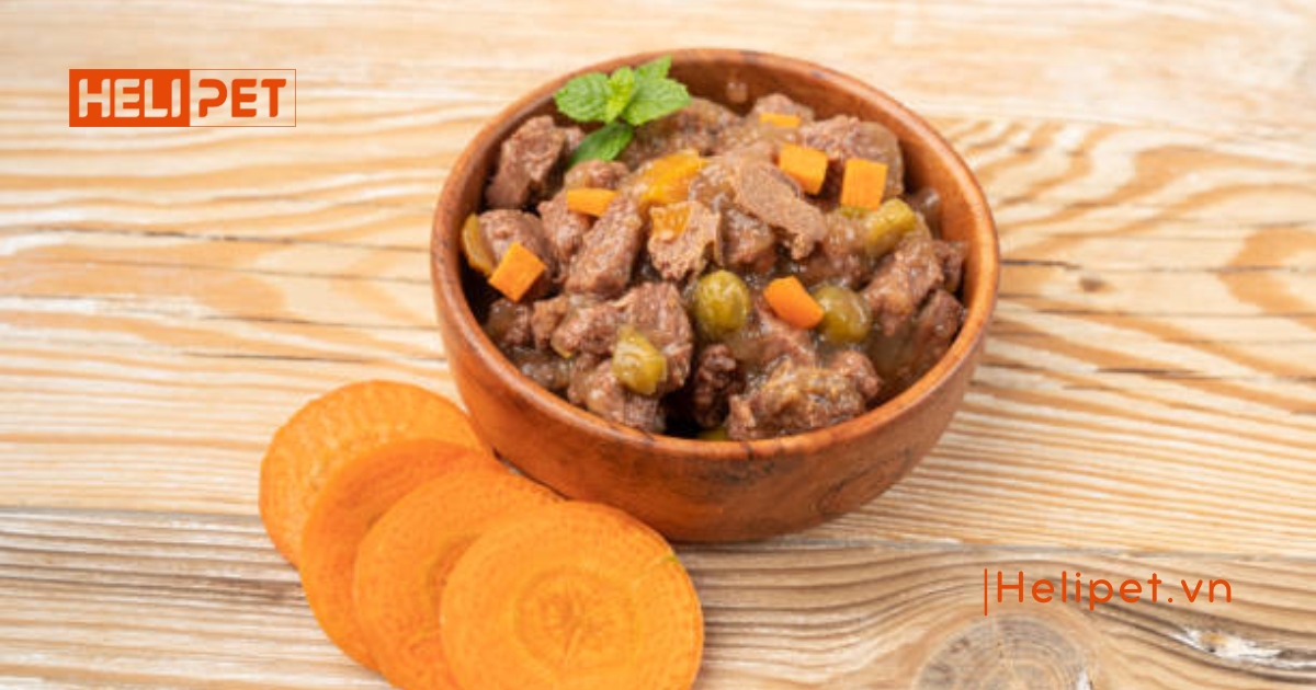 Mèo ăn hạt bị sỏi thận đúng không