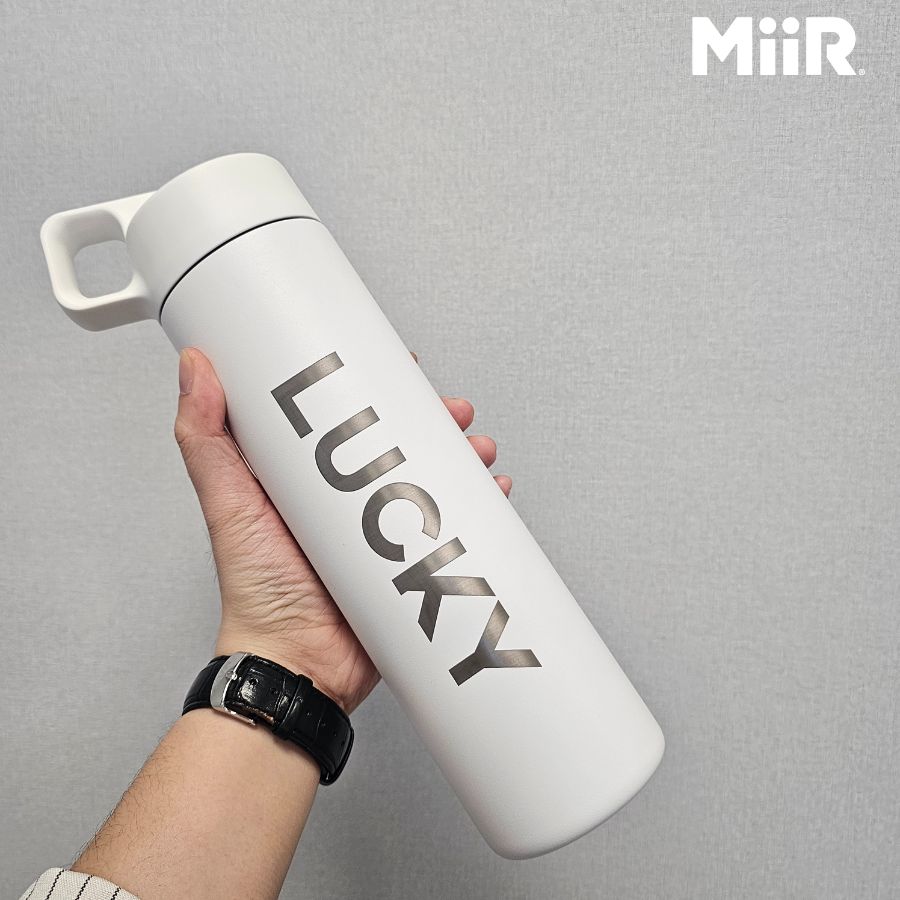 Dịch vụ khắc bình giữ nhiệt có ống hút MiiR 591ml