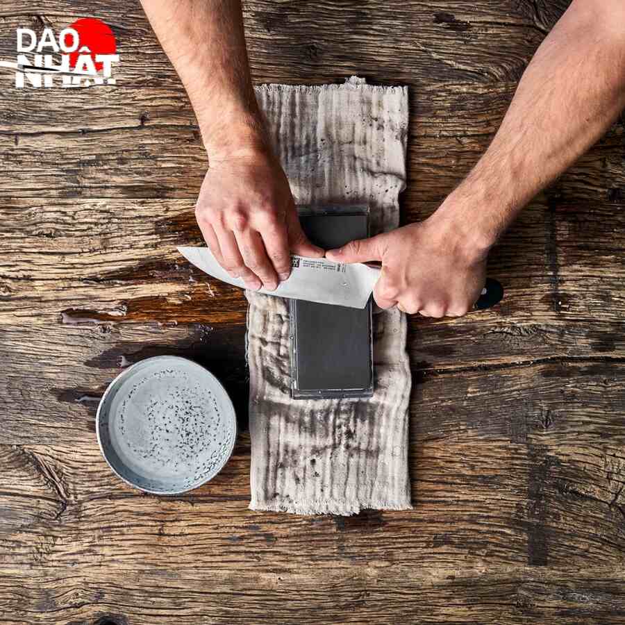 Đá mài nhân tạo