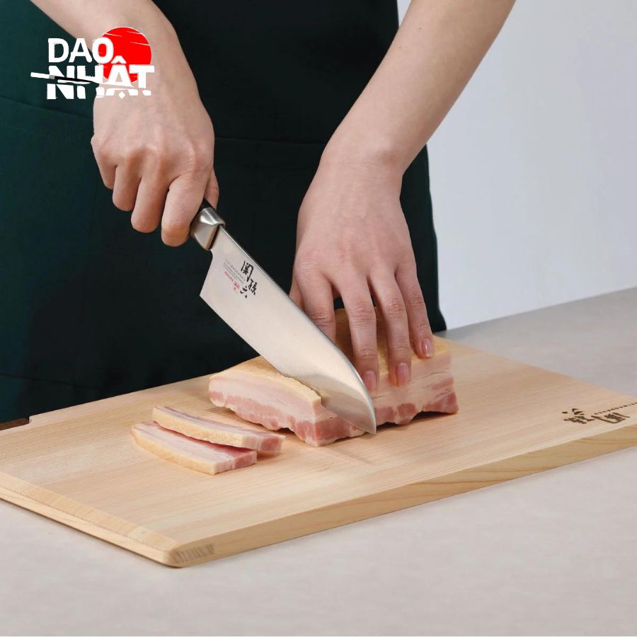 Dao Santoku - Một loại dao truyền thống của Nhật Bản
