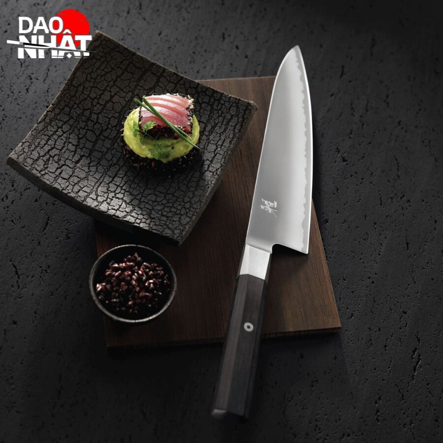 Kiểm tra mặt cắt lưỡi dao để phân biệt dao Nhật xịn