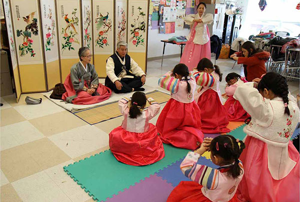 nhung-dac-trung-co-ban-trong-van-hoa-giao-tiep-cua-nguoi-han-quoc