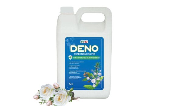 Sở hữu son siêu xịn đến từ thương hiệu Uni