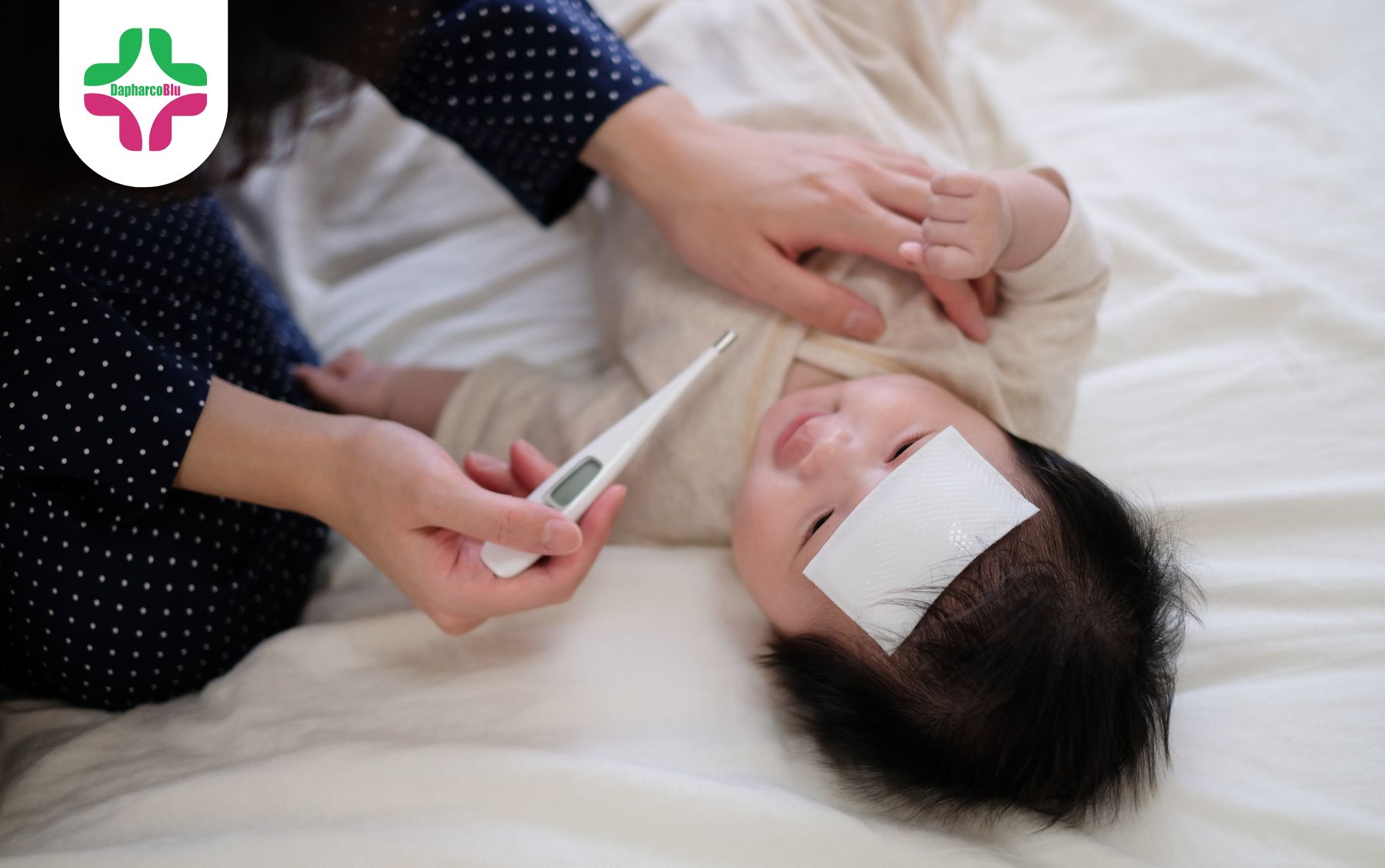 thuoc-ha-sot-cho-tre-so-sinh-sau-tiem-phong-huong-dan-day-du-va-an-toan