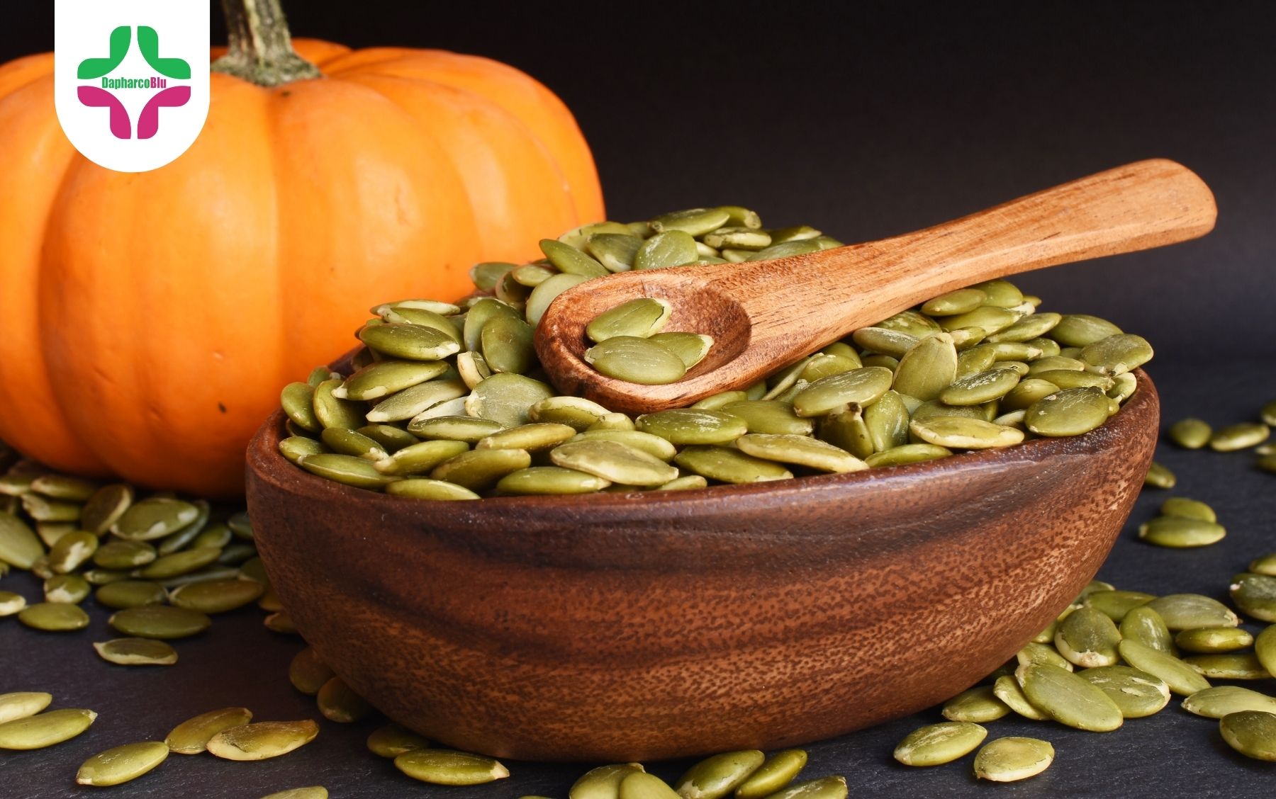 6-loai-hat-bo-sung-vitamin-b12-huu-ich-cho-nguoi-mo-mau-cao