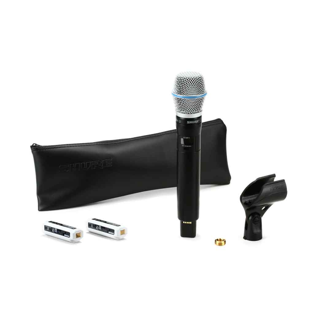 Micro không dây cầm tay Shure ADX2FD/B87A hình đang được miêu tả hình đang được chụp miêu tả chi tiết sản phẩm micro có đầy đủ phụ kiện kèm theo