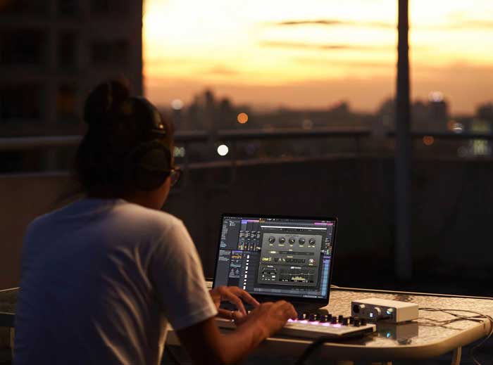 Plug-in Arturia Dist OPAMP-21 | Chính hãng - Trả góp 0%