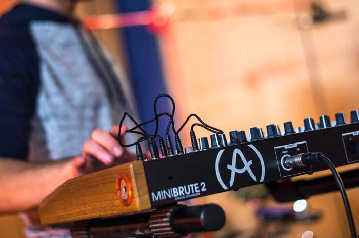 Synth analog Arturia MiniBrute 2 | Chính hãng - Trả góp 0%