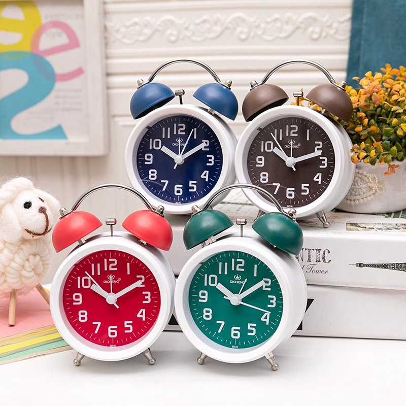 Địa Chỉ Mua Sỉ Đồng Hồ Chuông Reo Báo Thức Kim Trôi Để Bàn Kim Pin AA Size 3 - 4 inch Lớn DHCR-6016 Tại TPHCM - Khosivn.com