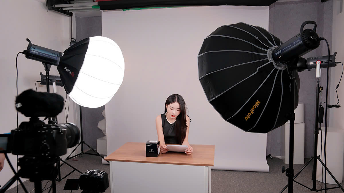 Đèn livestream giá bao nhiêu