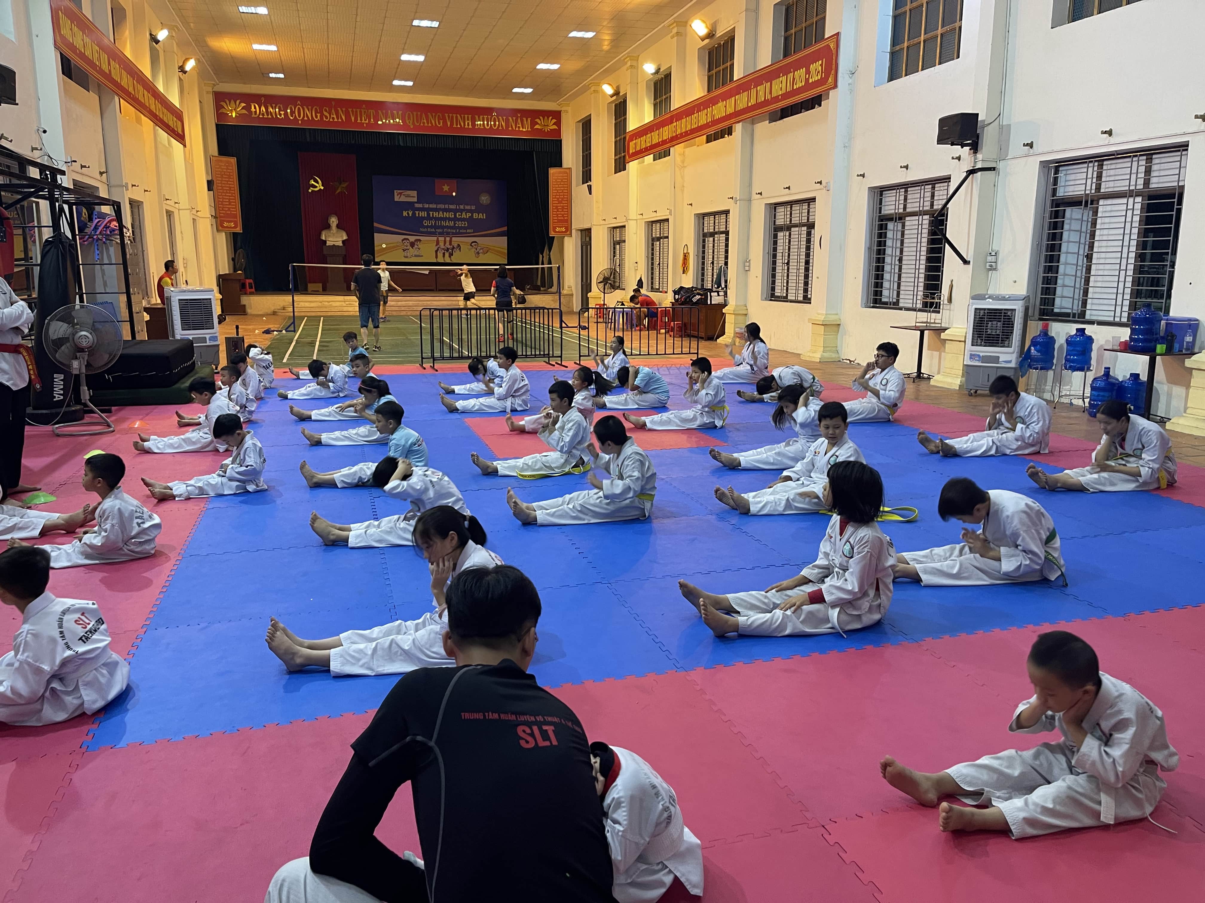 Trung tâm SLT Ninh Bình