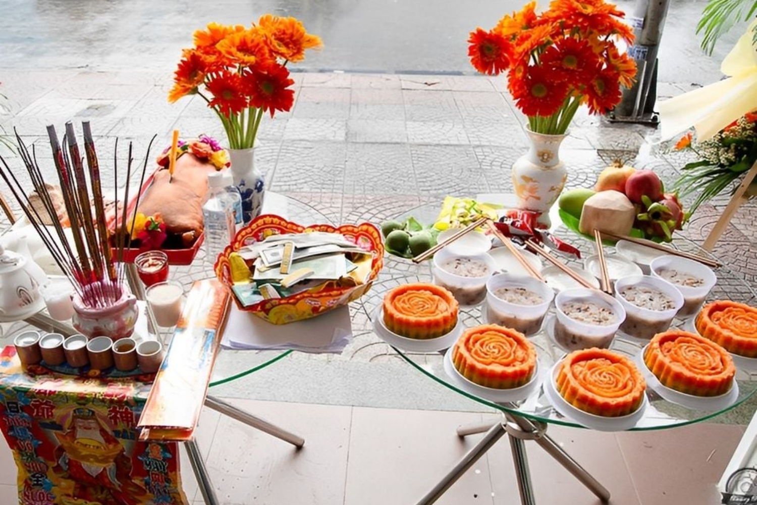 Nguyên tắc và lưu ý khi bố trí bàn cúng khai trương