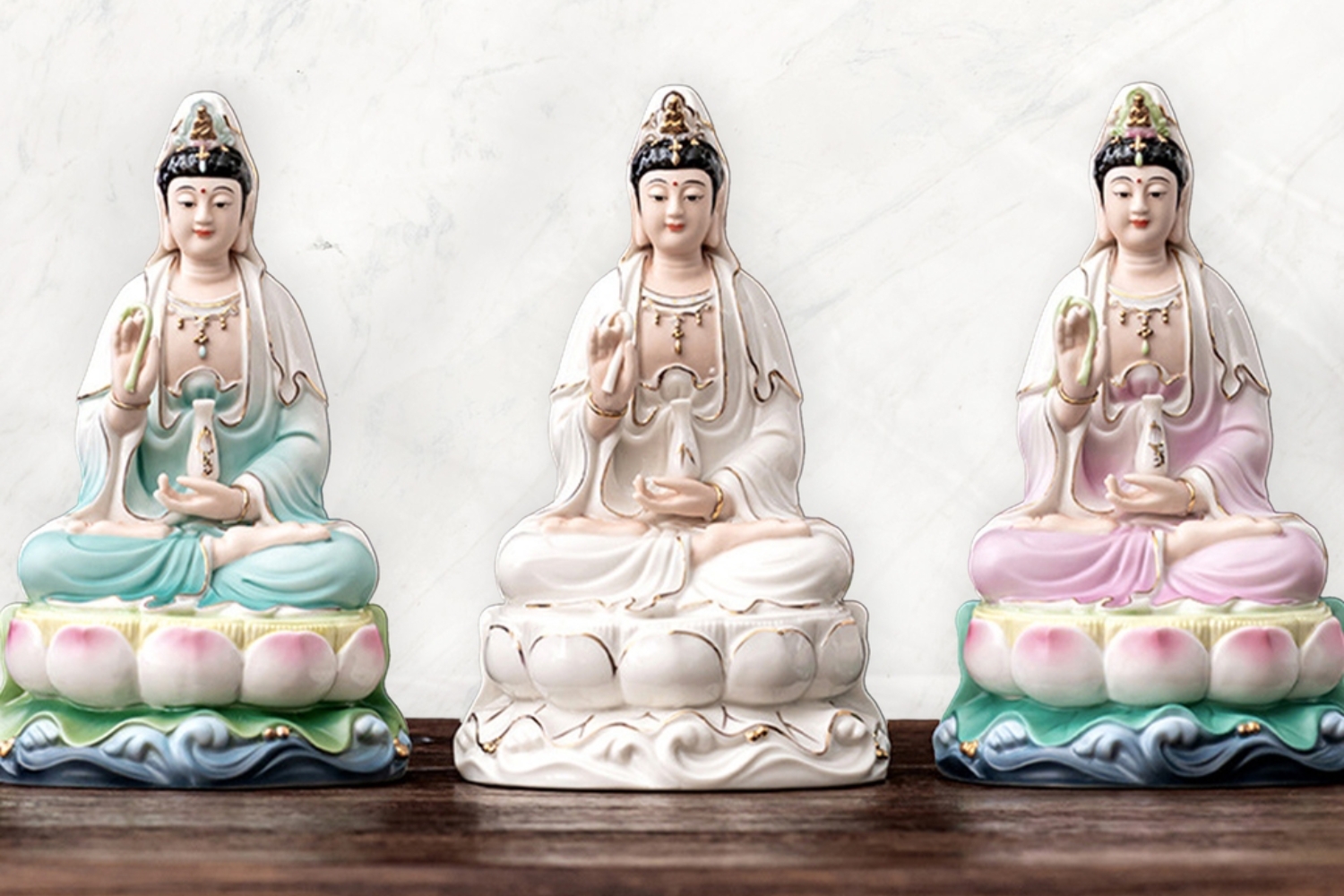 Quan Âm Bồ Tát là nam hay nữ trong kinh điển?