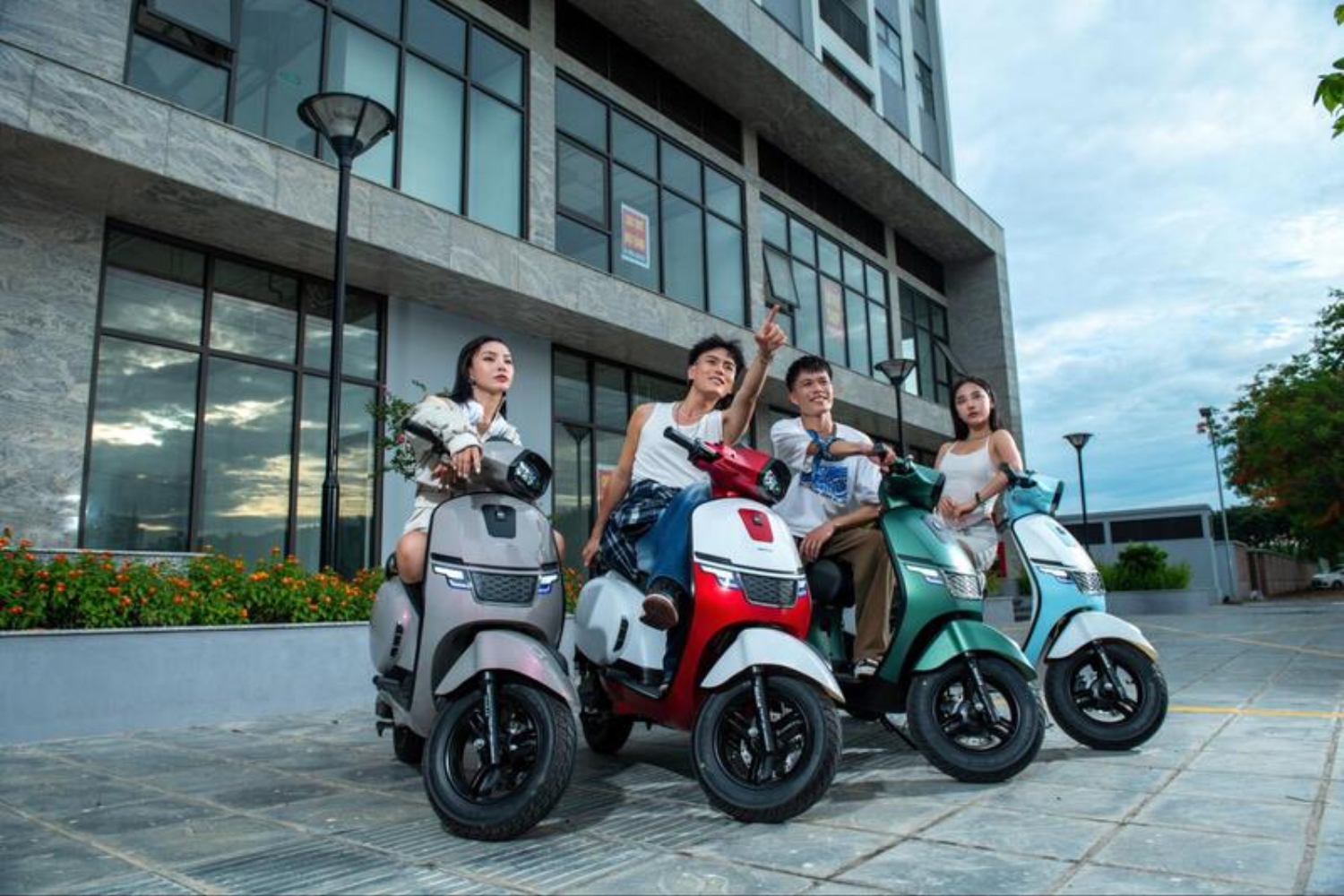 Tìm hiểu ngày đẹp mua xe trong tháng này