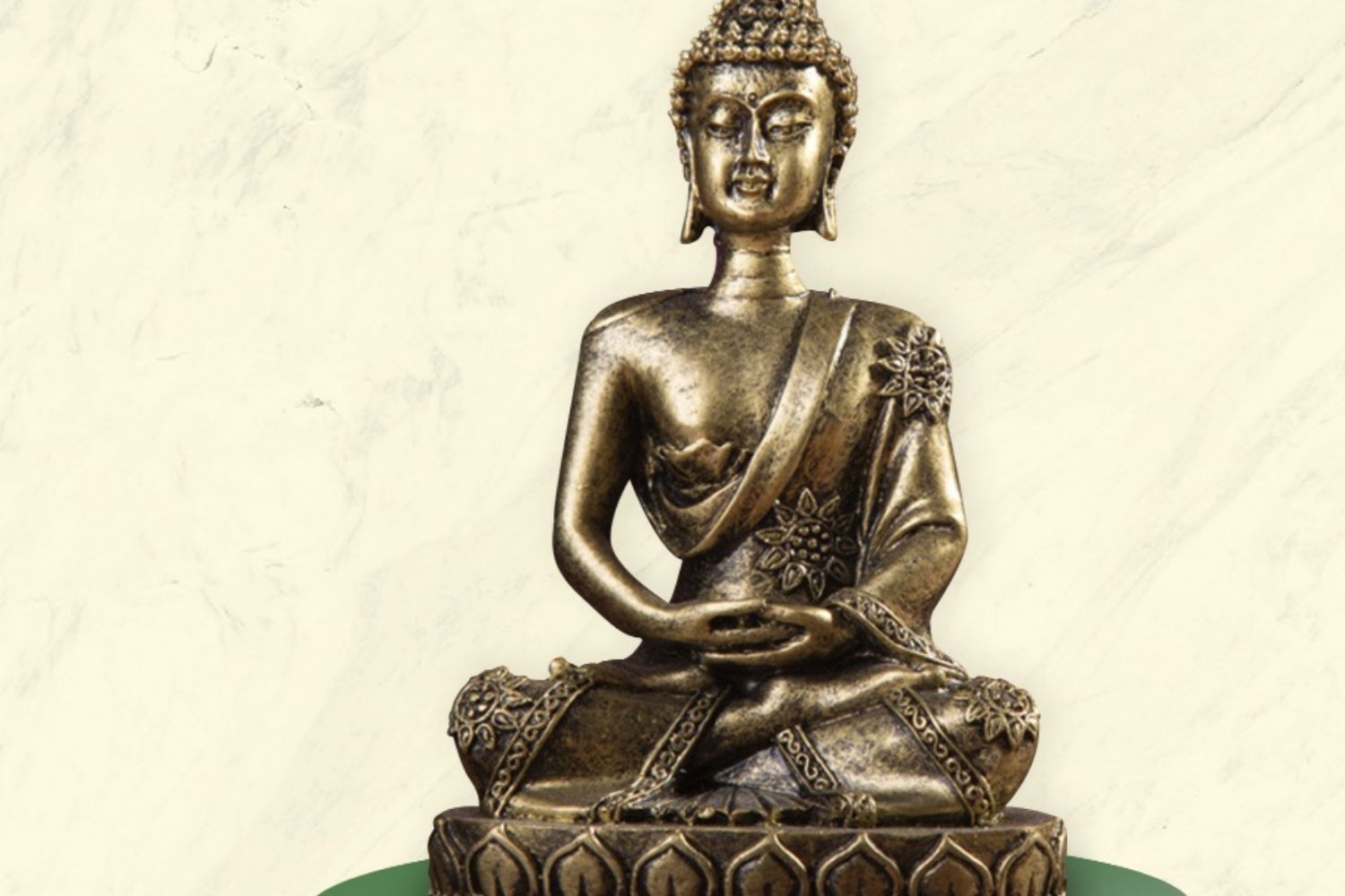 Tượng Phật trong thế ngồi