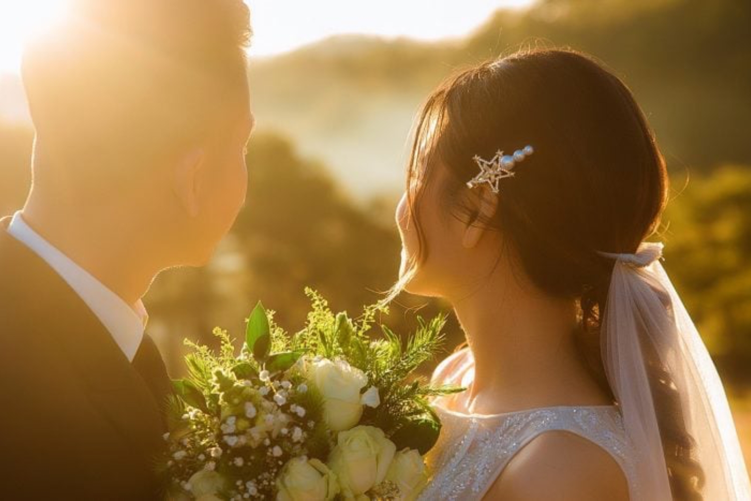 Xem ngày giờ đẹp giúp hôn nhân viên mãn, thuận lợi hơn