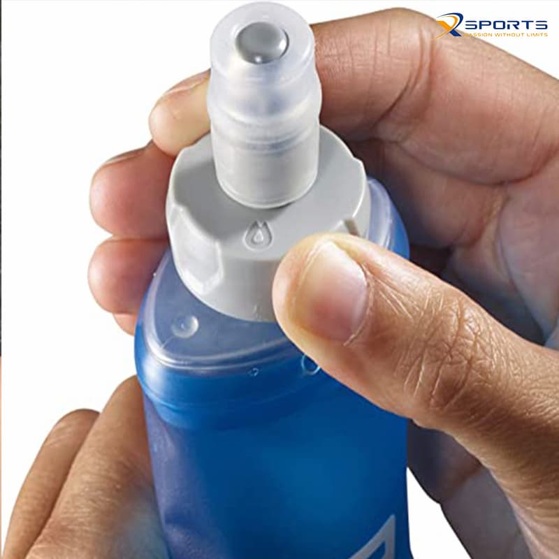 Bình nước chạy bộ Salomon 500ml mềm giữ nhiệt