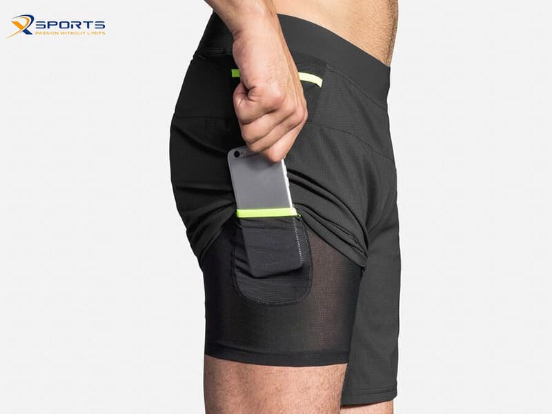 Quần chạy bộ có túi đựng điện thoại