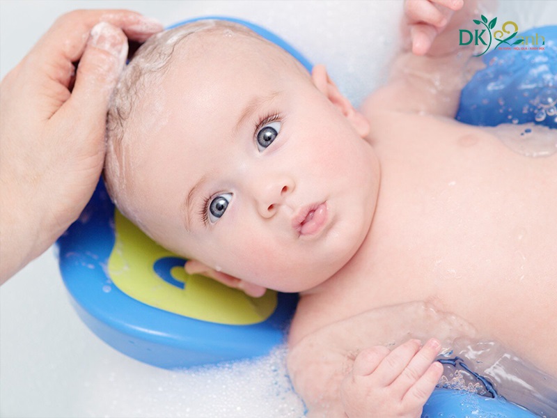 Làm thế nào để giảm triệu chứng rôm sảy ngay tại nhà