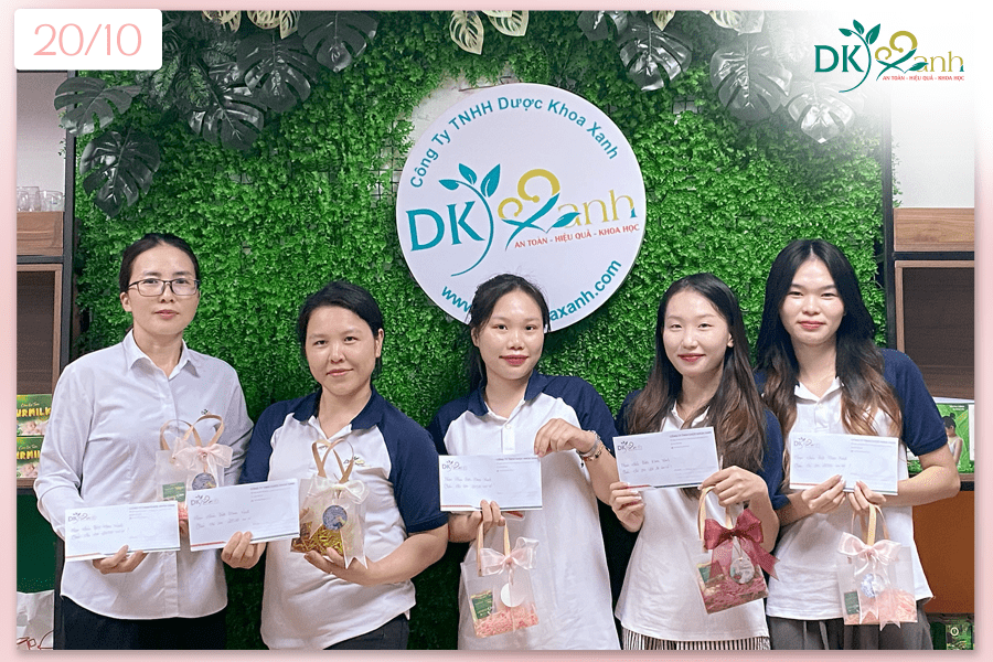 Những bông hoa xinh đẹp nhà Dược Khoa Xanh