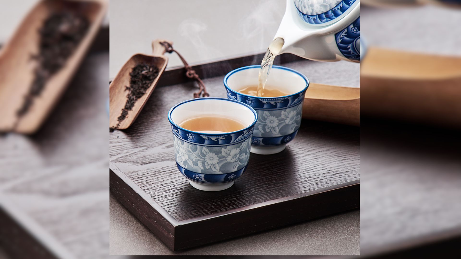 Thưởng trà là nghệ thuật sống chậm và tìm sự thư thái trong cuộc sống
