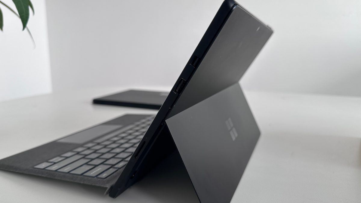 SURFACE PRO 6 BLACK