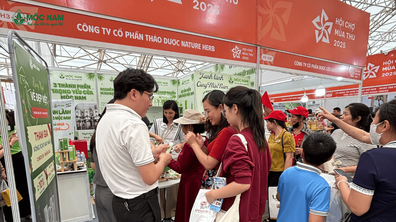 Gian-hang-Moc-nam-tai-vec-hoi-cho-mua-thu