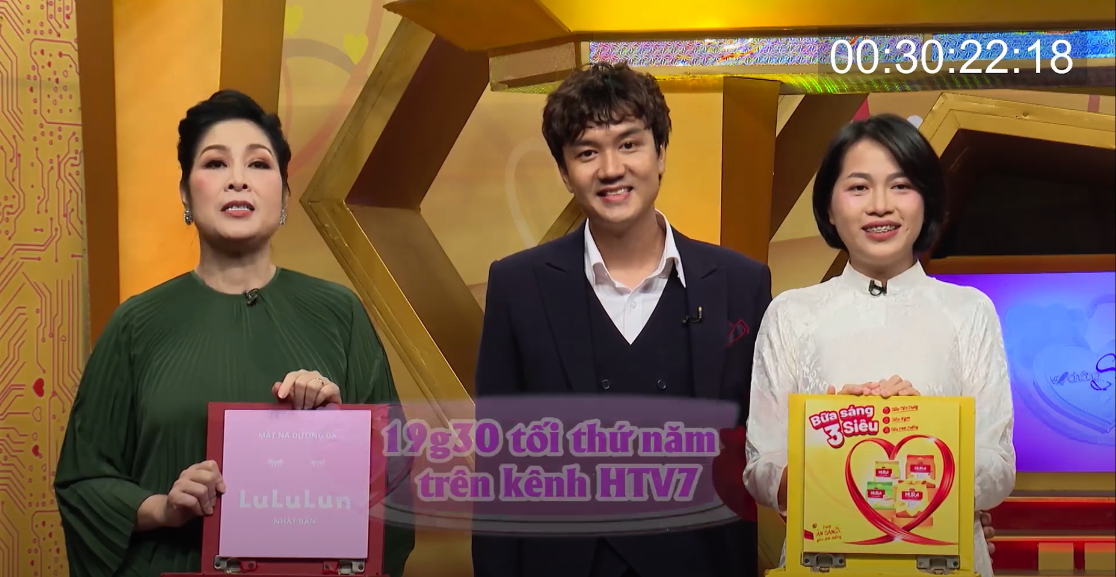 Dòng sản phẩm bánh ăn sáng nhà HURA: Hura Castella và Hura Sandwich hân hạnh tài trợ cho chương trình Vợ Chồng Son