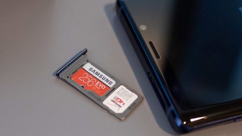 Thẻ nhớ 256GB có mức giá khoảng 500.000đ - 1.000.000đ