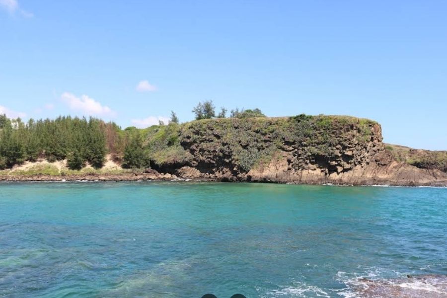 Bãi biển Biển Yến Phú Yên