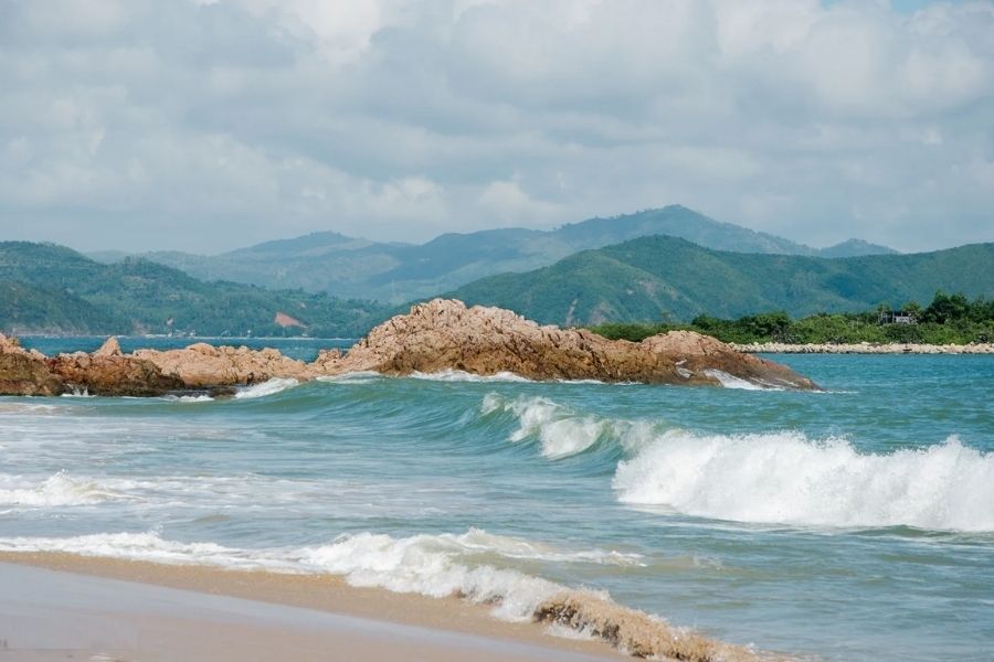 Bãi biển Gành Đỏ