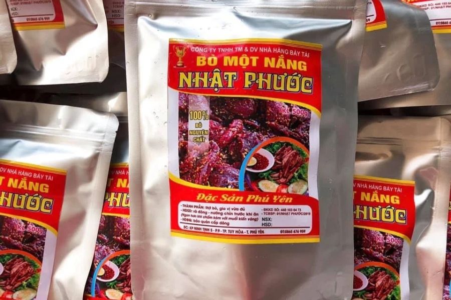 Đặc sản bò một nắng muối kiến vàng Phú Yên