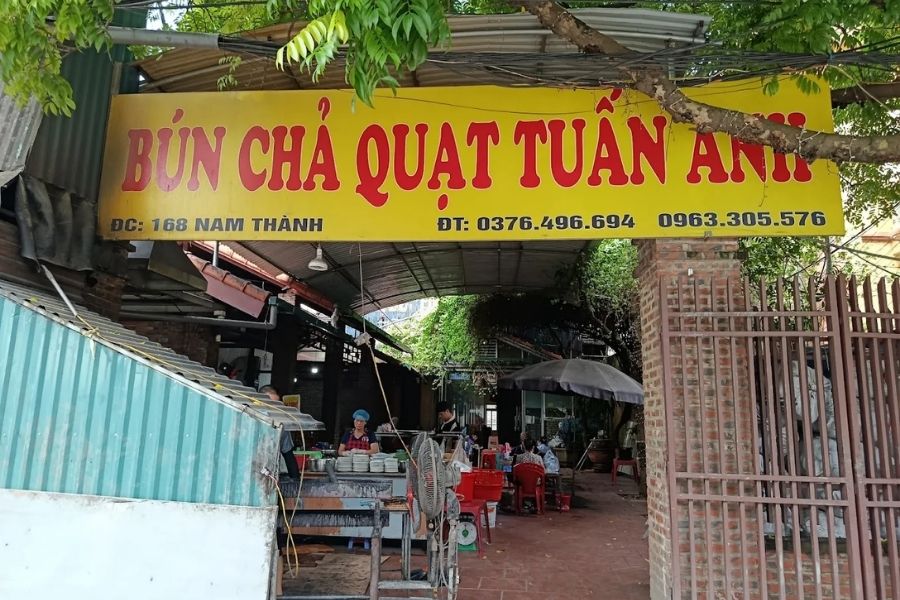 Quán bún chả quạt Ninh Bình