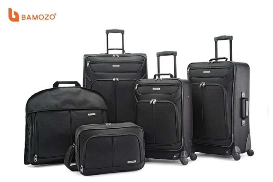 Vali làm từ chất liệu vải Polyester (Ảnh minh họa)