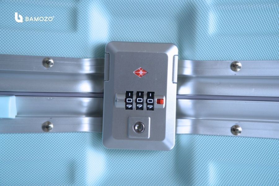 Khóa tích hợp dạng khóa sập