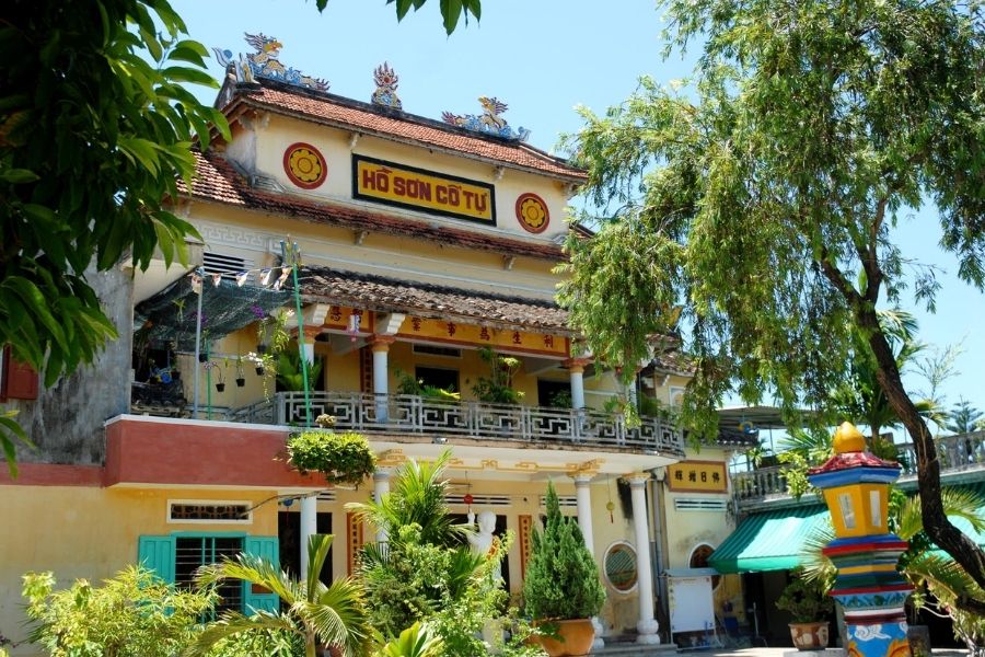 Các ngôi chùa nổi tiếng linh thiêng tại Phú Yên