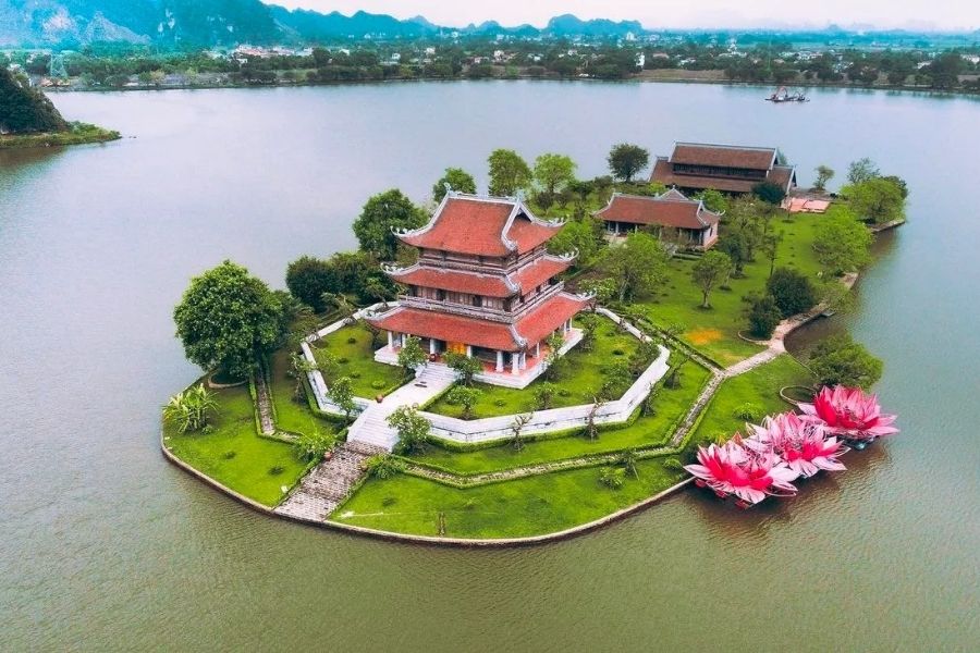 Chùa Vàng Ninh Bình